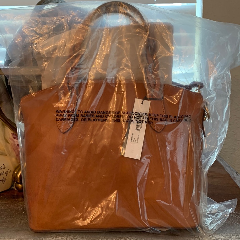 Dooney and Bourke bag